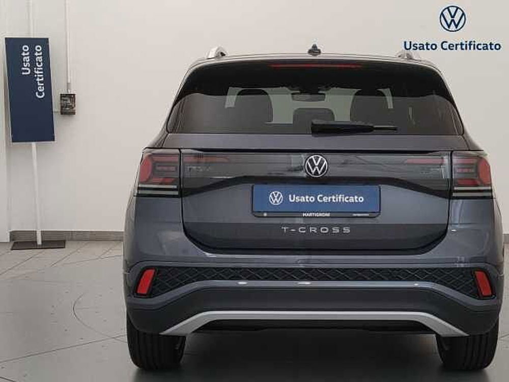 Volkswagen T-Cross nuova a Varese (4)