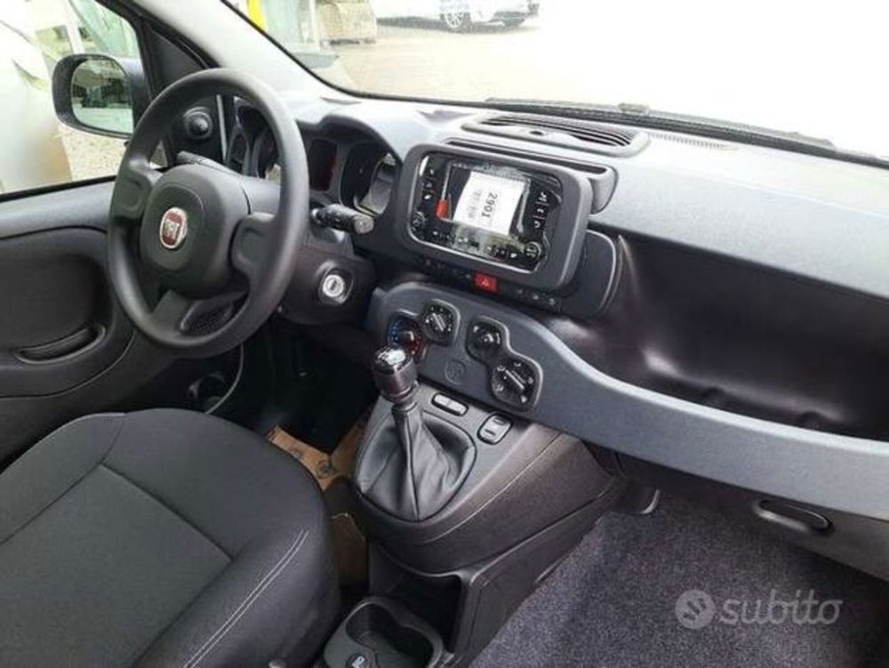 Fiat Panda Cross nuova a Varese (4)