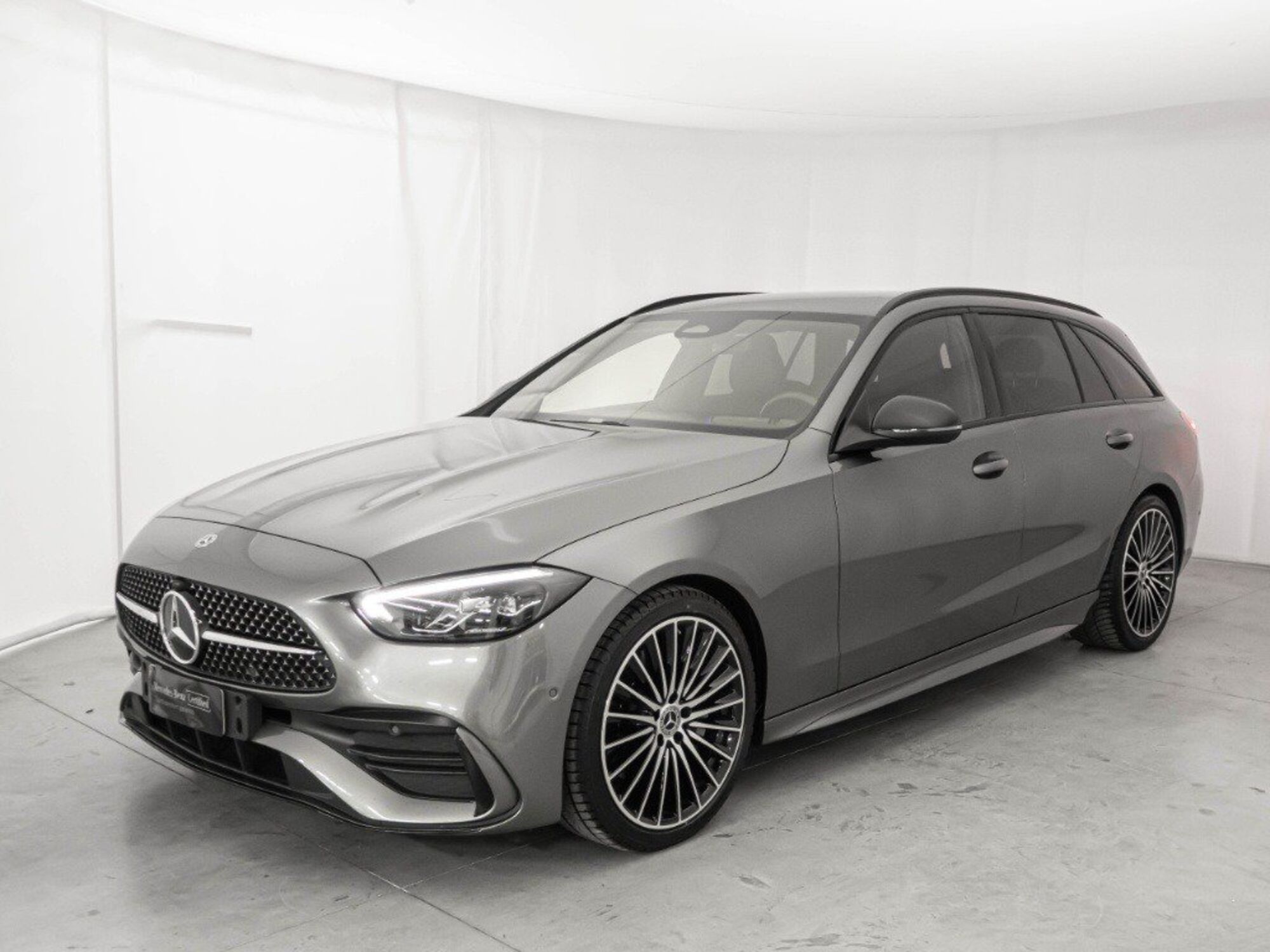 Mercedes-Benz Classe C Station Wagon SW 220 d mhev AMG Line Premium Plus 4matic 200cv auto del 2022 usata a Montecosaro