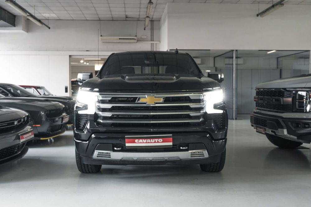 Chevrolet Silverado nuova a Monza e Brianza (2)