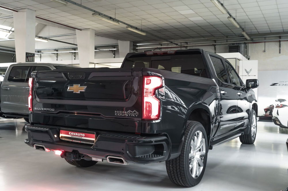 Chevrolet Silverado nuova a Monza e Brianza (3)