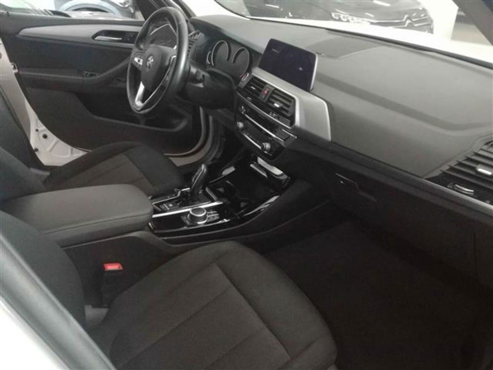 BMW X3 usata a Salerno (9)