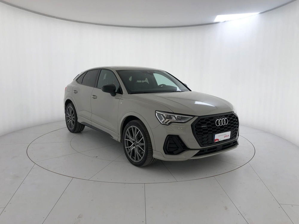 Audi Q3 Sportback usata a Massa-Carrara (8)