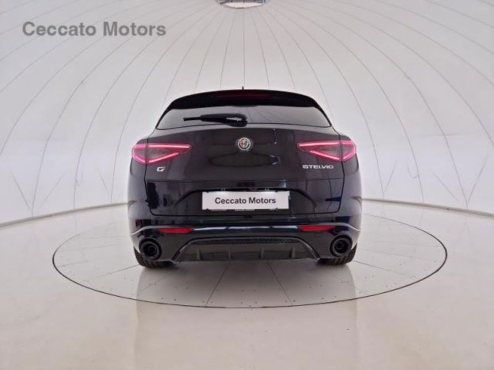 Alfa Romeo Stelvio usata a Padova (5)