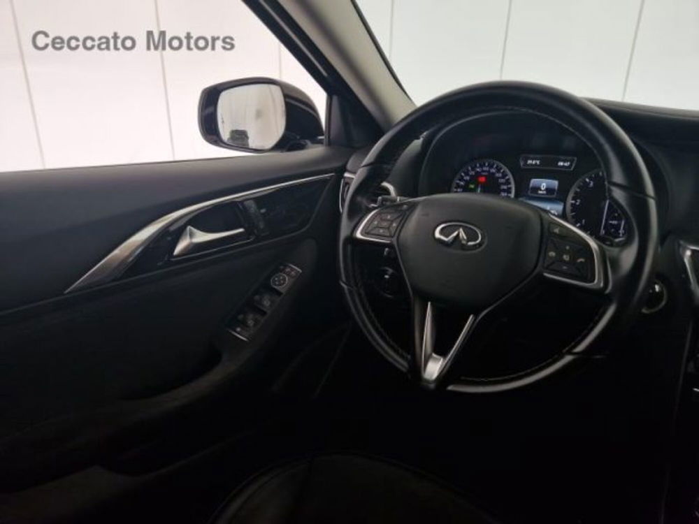 Infiniti Q30 usata a Padova (18)