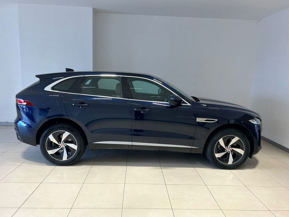 Jaguar F-Pace usata a Napoli (6)