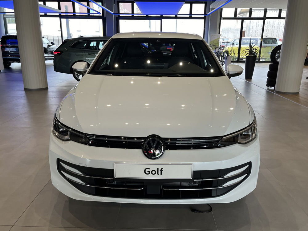 Volkswagen Golf nuova a Padova (2)