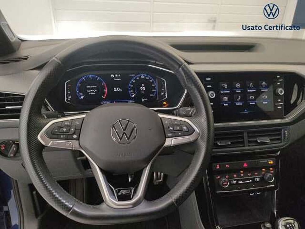 Volkswagen T-Cross usata a Varese (12)