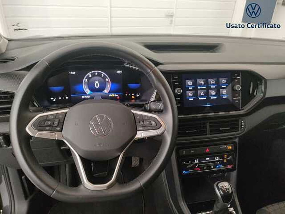 Volkswagen T-Cross usata a Varese (12)