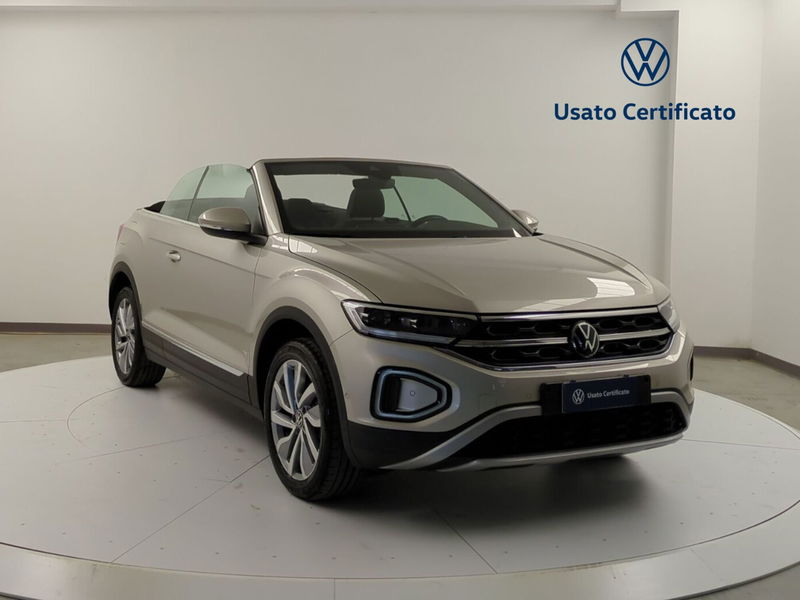 Volkswagen T-Roc 1.0 TSI Style del 2023 usata a Pratola Serra