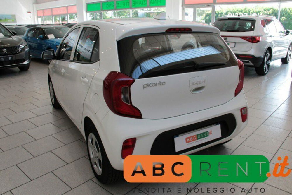 Kia Picanto usata a Milano (4)