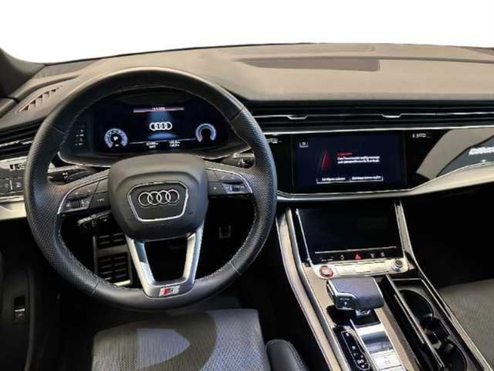 Audi Q8 usata a Prato (7)