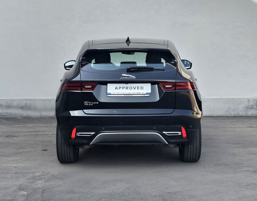 Jaguar E-Pace usata a Catania (7)