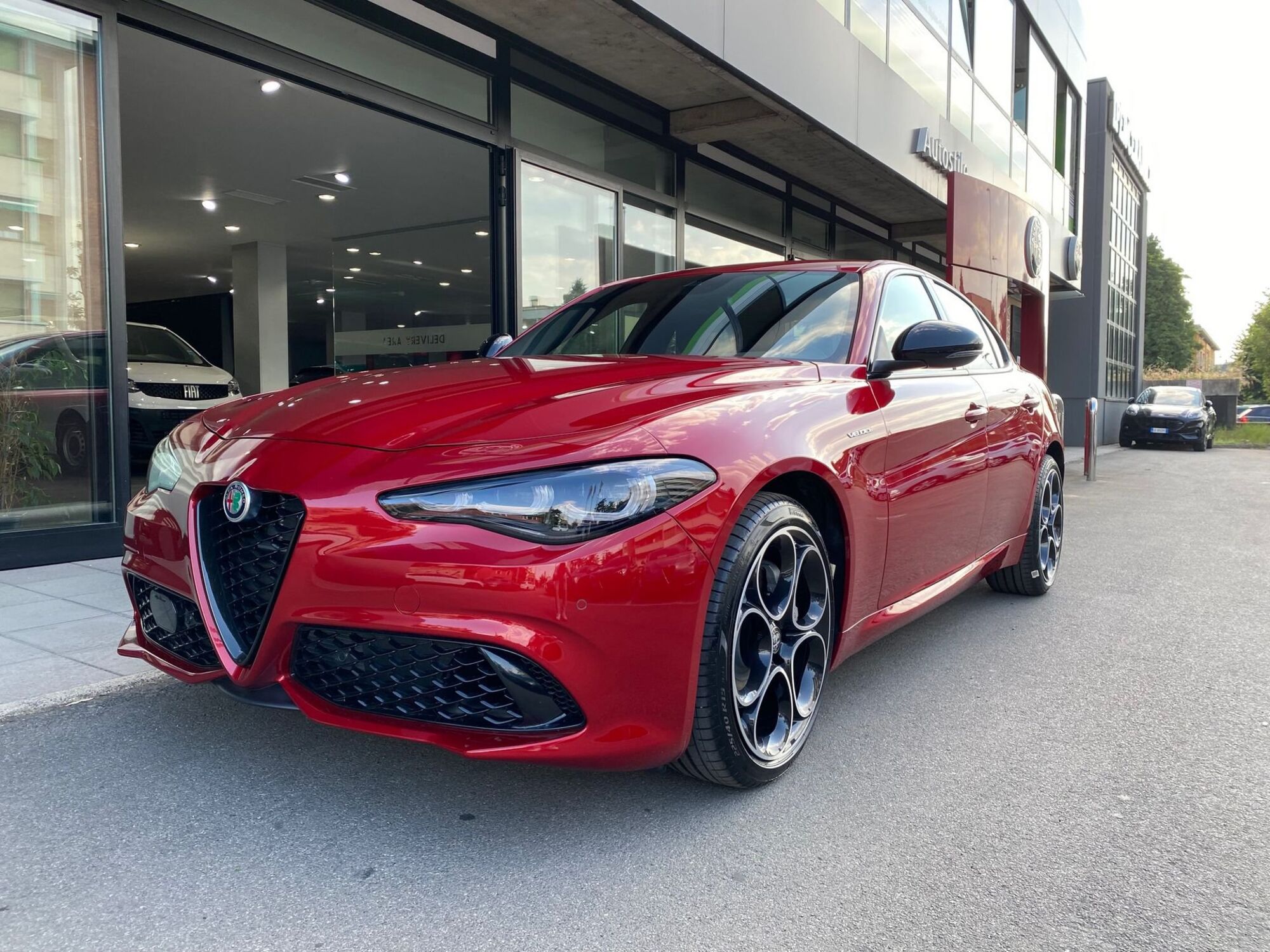 Alfa Romeo Giulia 2.2 Turbodiesel 210 CV AT8 AWD Q4 Veloce  nuova a Reggio nell&#039;Emilia