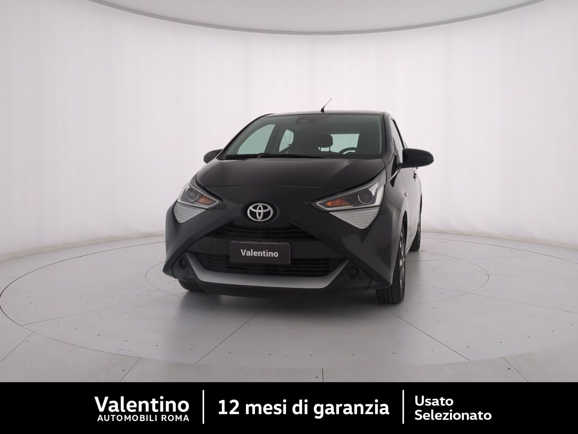 Toyota Aygo Connect 1.0 VVT-i 72 CV 5 porte x-fun del 2020 usata a Roma