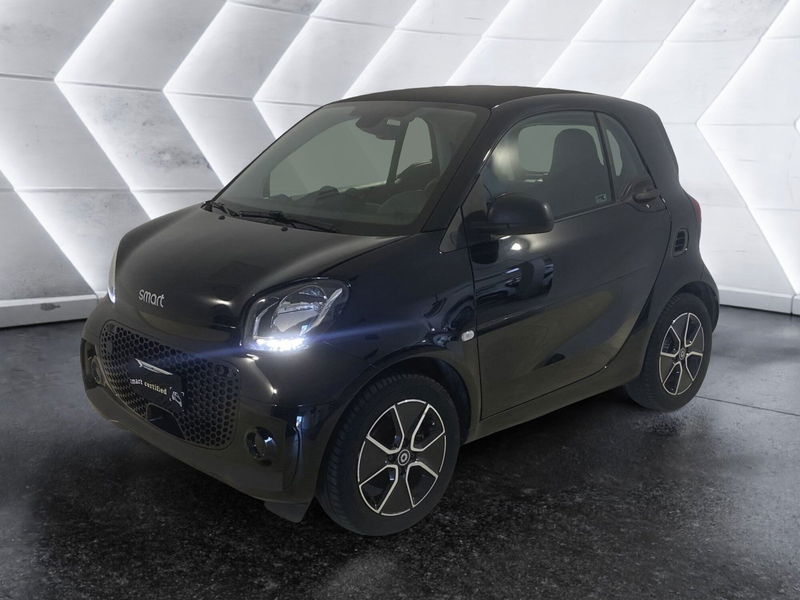 smart Fortwo EQ Passion Nightsky del 2020 usata a Napoli