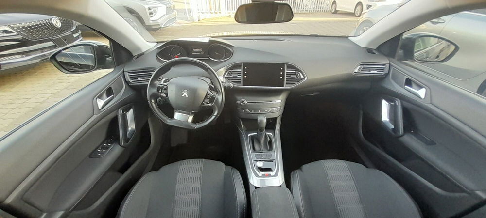 Peugeot 308 SW usata a Cosenza (12)