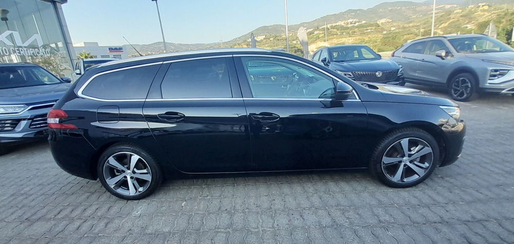 Peugeot 308 SW usata a Cosenza (4)