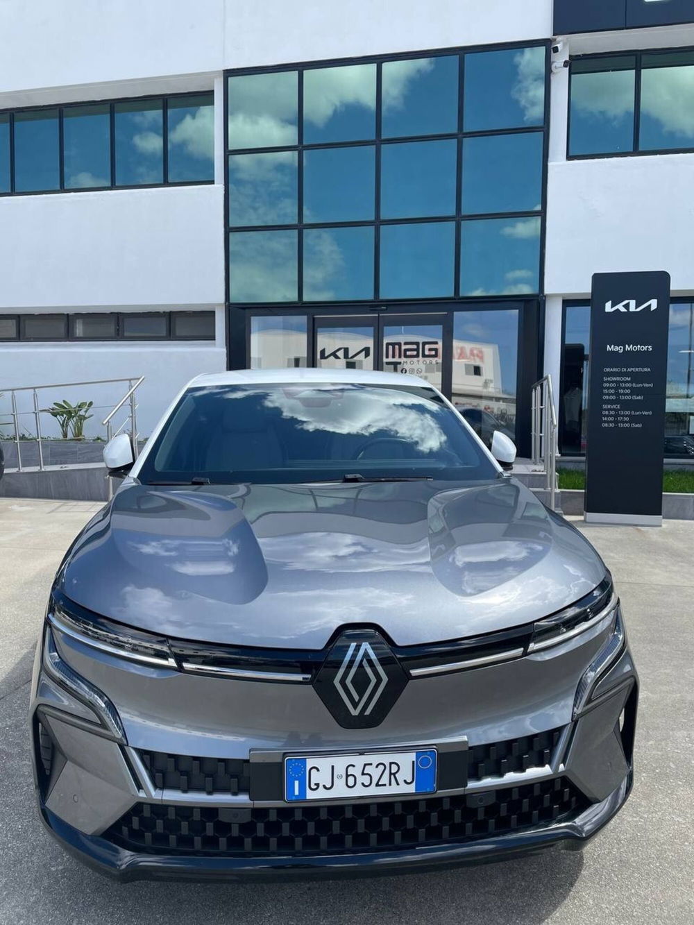 Renault Megane E-Tech Electric usata a Cosenza (2)