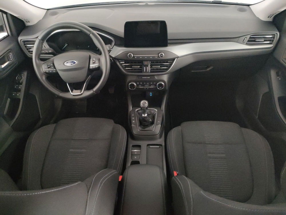 Ford Focus usata a Roma (9)