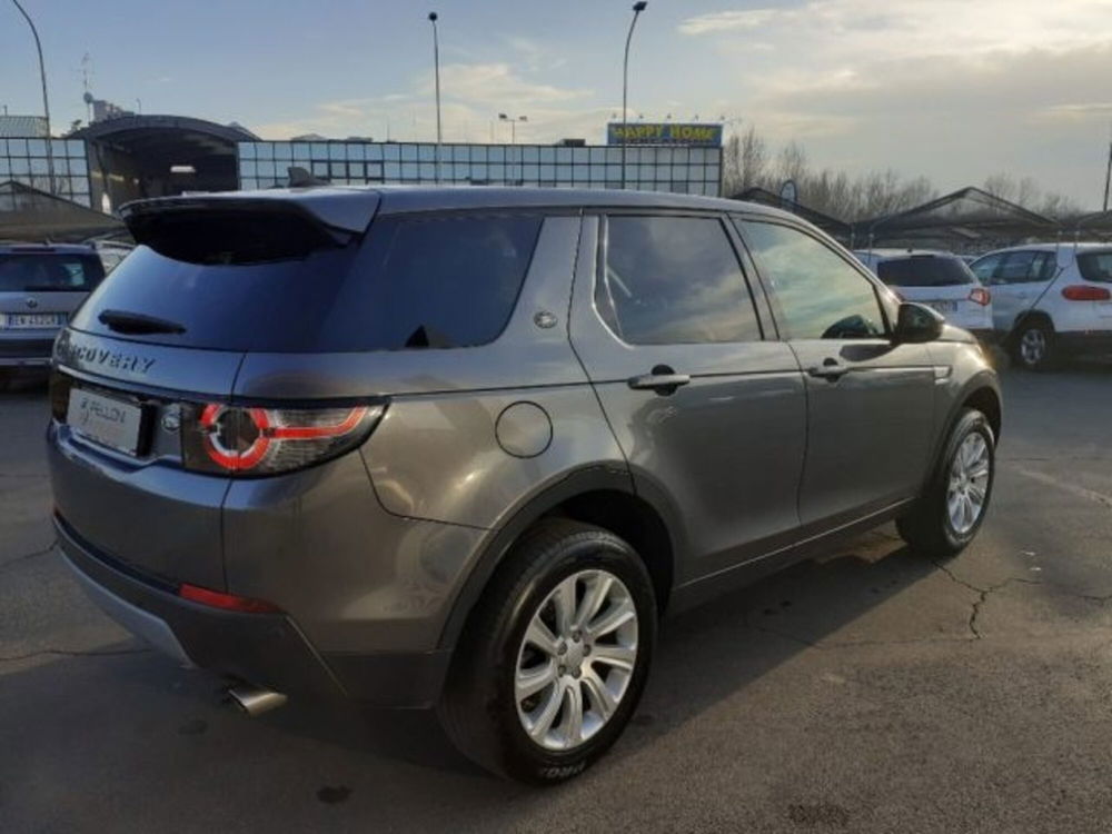 Land Rover Discovery Sport usata a Modena (5)