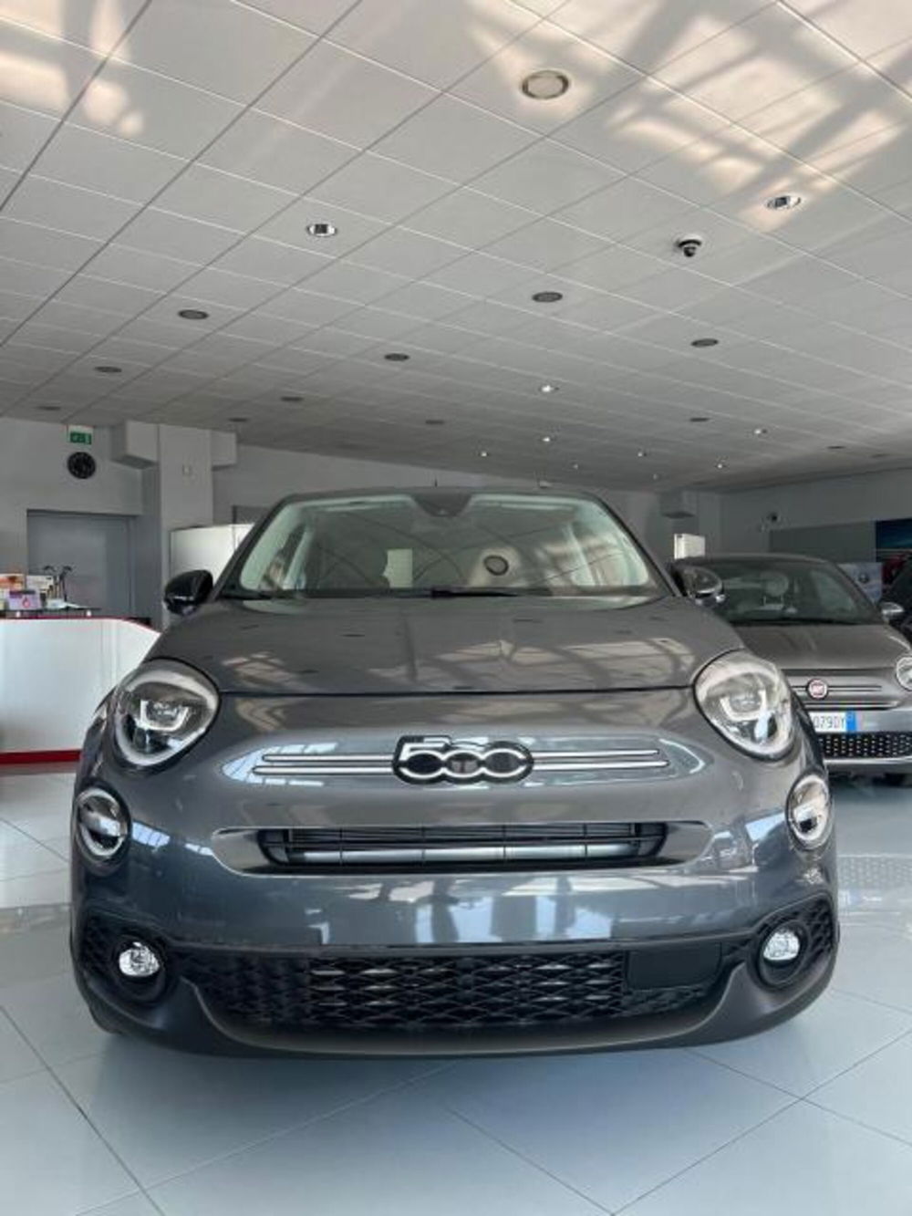 Fiat 500X nuova a Napoli (3)