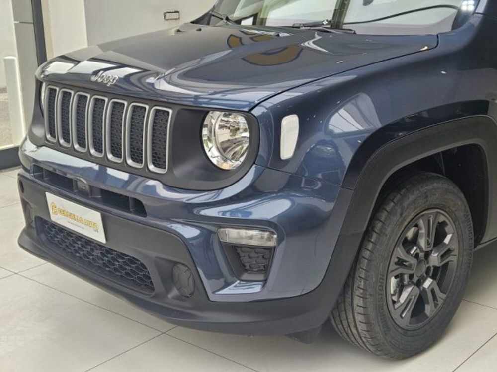 Jeep Renegade nuova a Napoli (4)