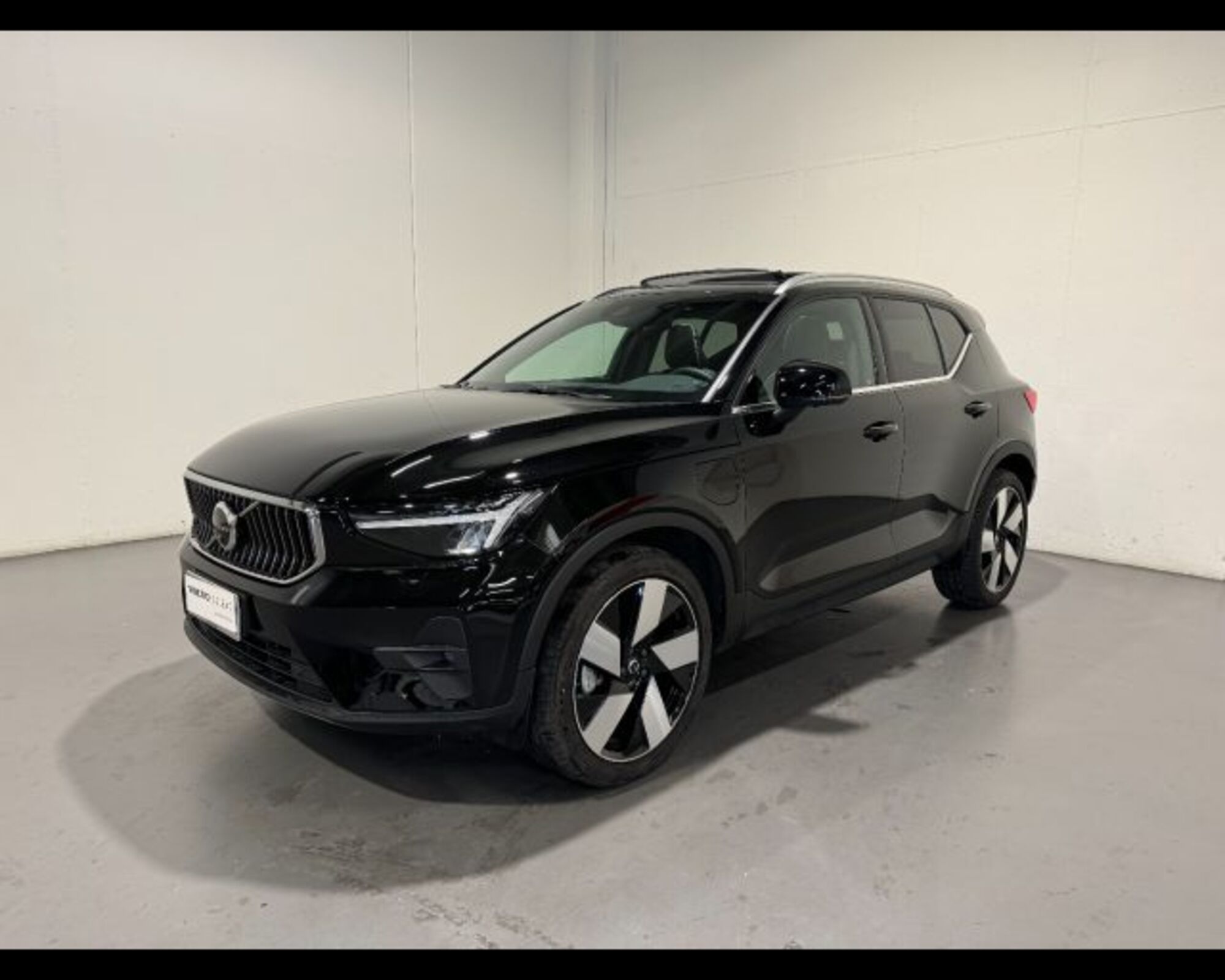 Volvo XC40 T4 Recharge Plug-in Hybrid Inscription Expression  del 2023 usata a Conegliano