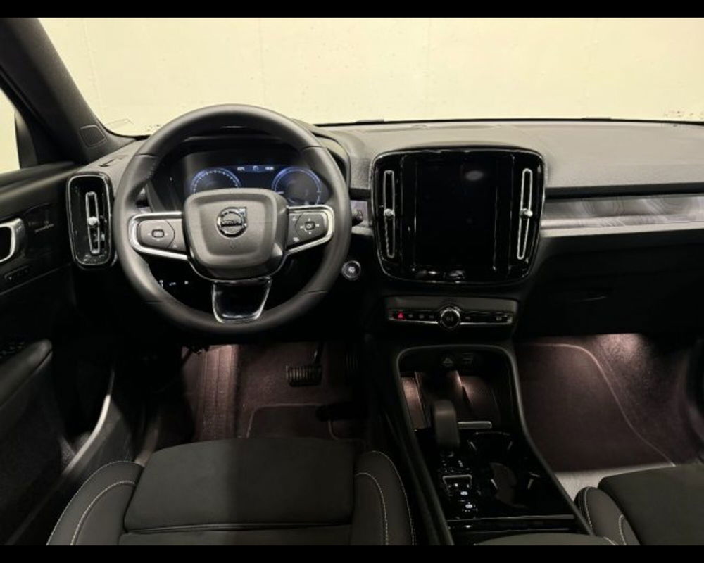 Volvo XC40 usata a Treviso (3)