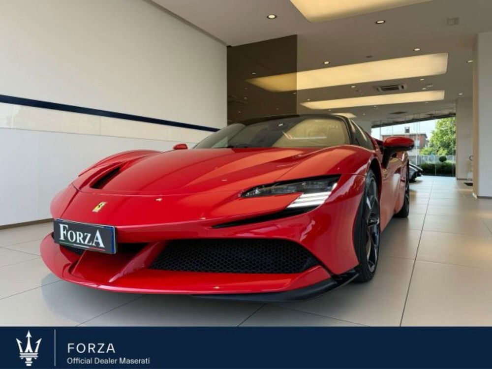 Ferrari SF90 Spider usata a Torino