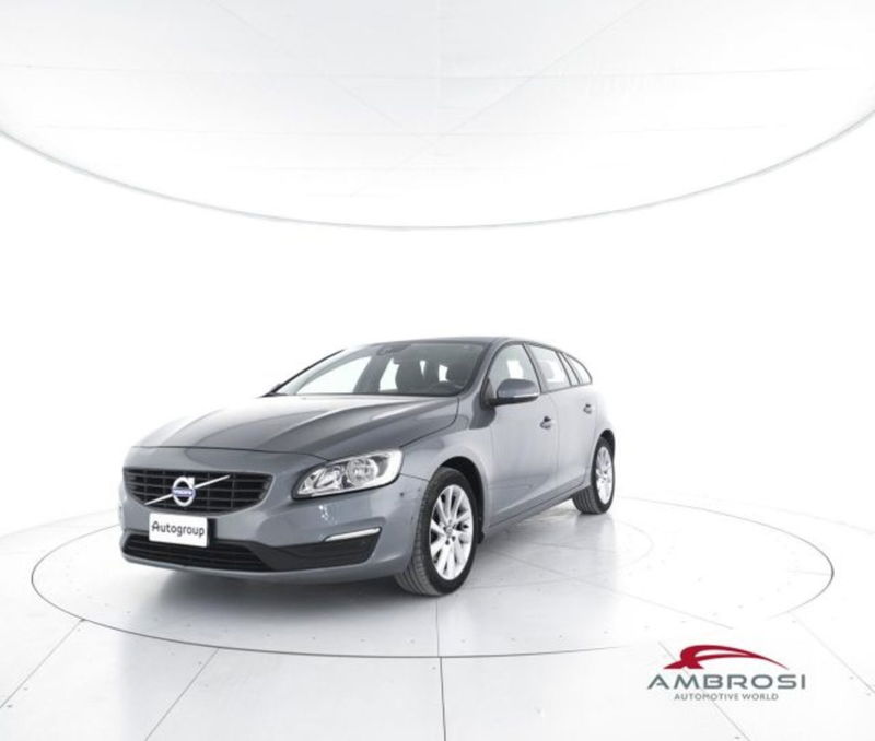 Volvo V60 D2 Geartronic Kinetic  del 2016 usata a Corciano