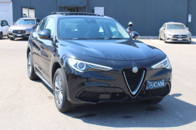 Alfa Romeo Stelvio Stelvio 2.2 Turbodiesel 190 CV AT8 Q4 Super  del 2019 usata a Lecce