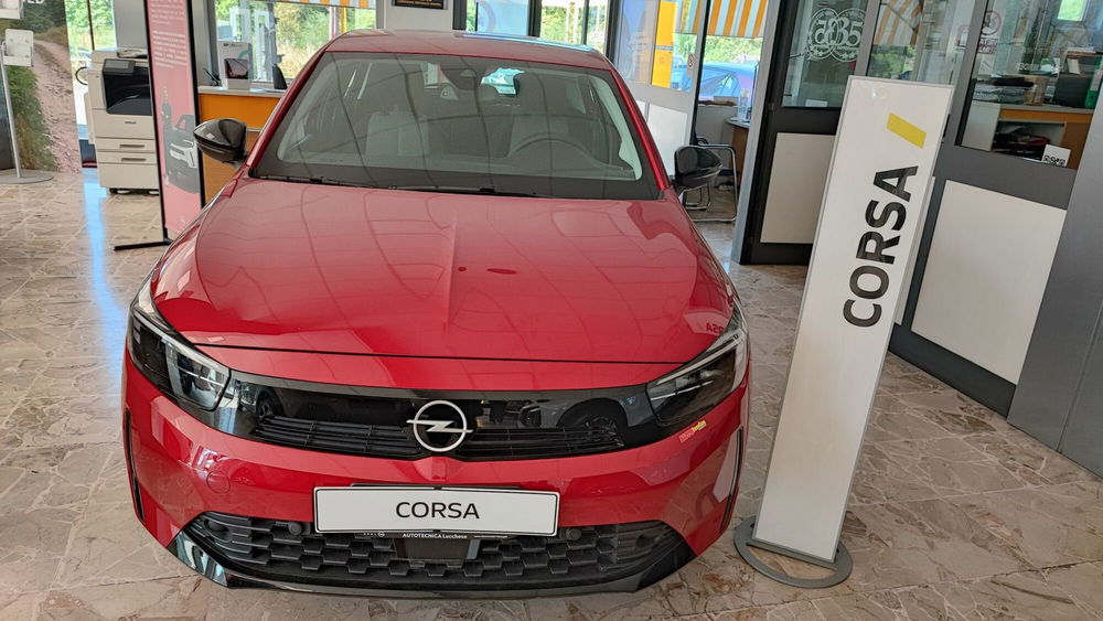 Opel Corsa nuova a Pistoia (3)