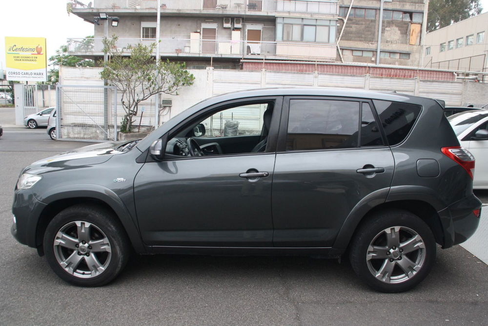 Toyota Rav4 usata a Catania (4)