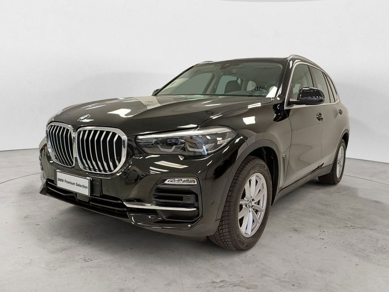 BMW X5 xDrive30d Business del 2019 usata a Alba