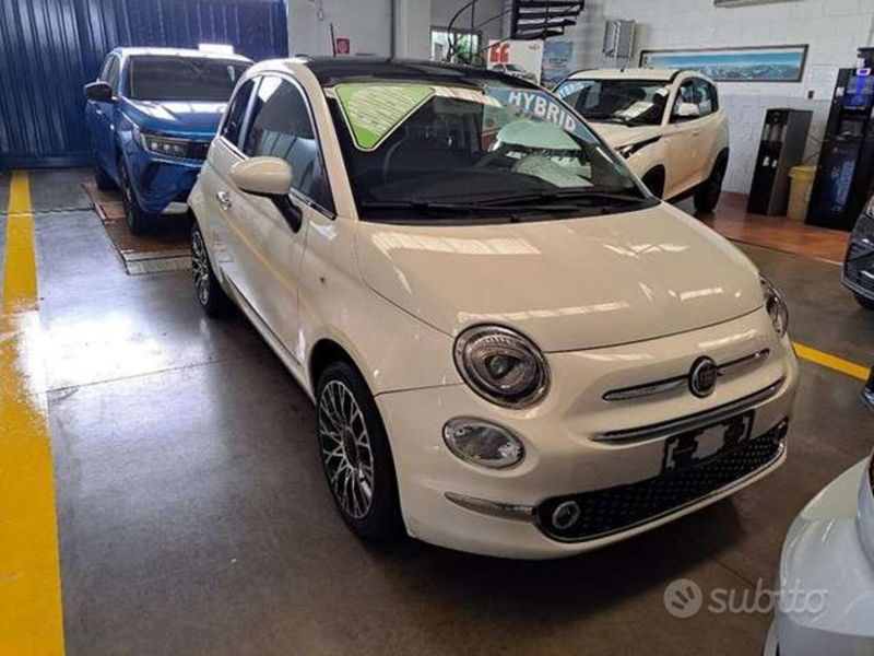 Fiat 500 1.0 Hybrid Dolcevita  del 2023 usata a Tradate