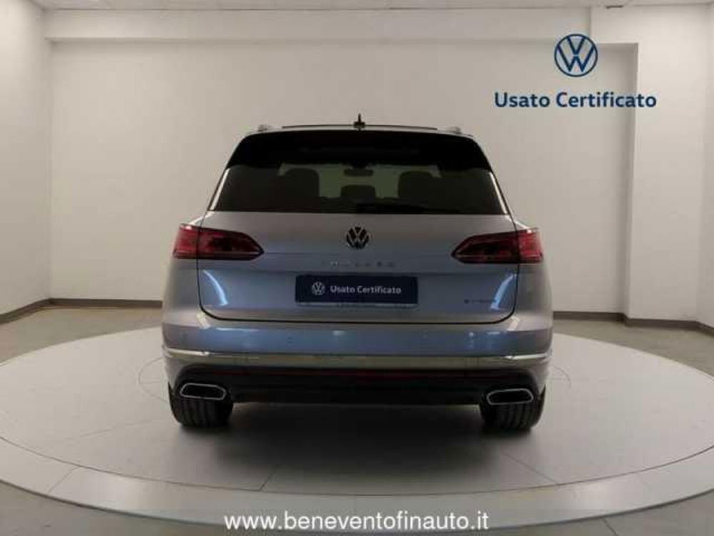 Volkswagen Touareg usata a Avellino (6)