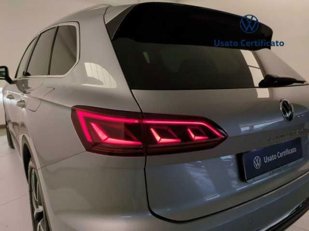 Volkswagen Touareg usata a Avellino (13)