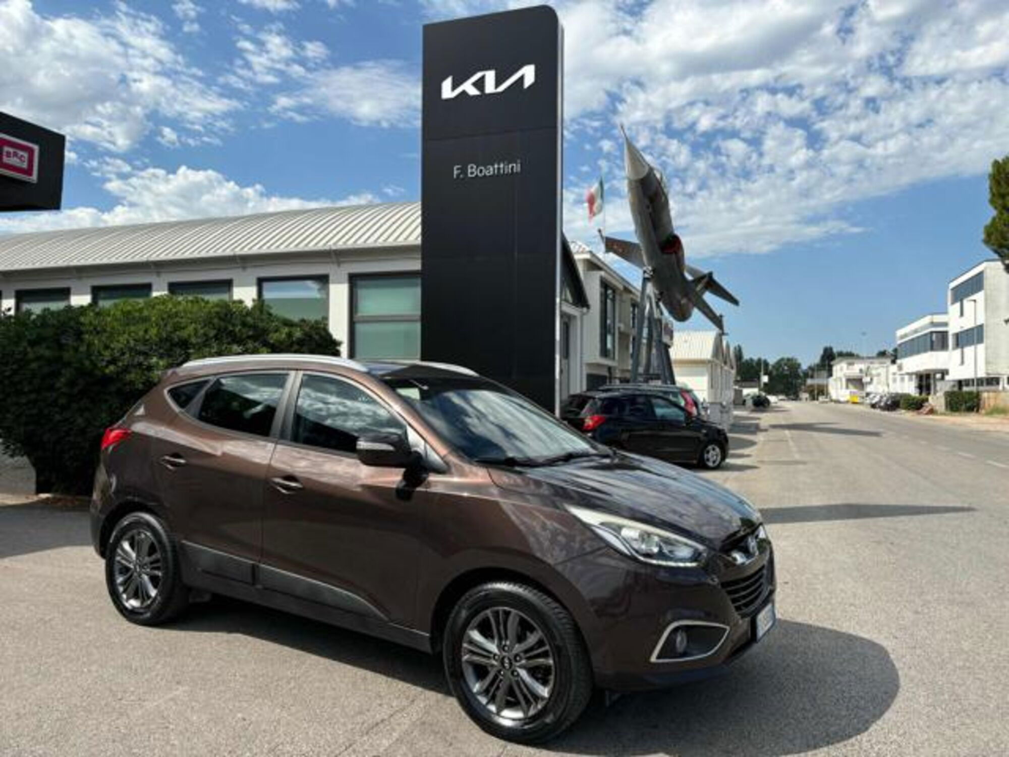 Hyundai ix35 1.7 CRDi 2WD Xpossible  del 2015 usata a Pesaro