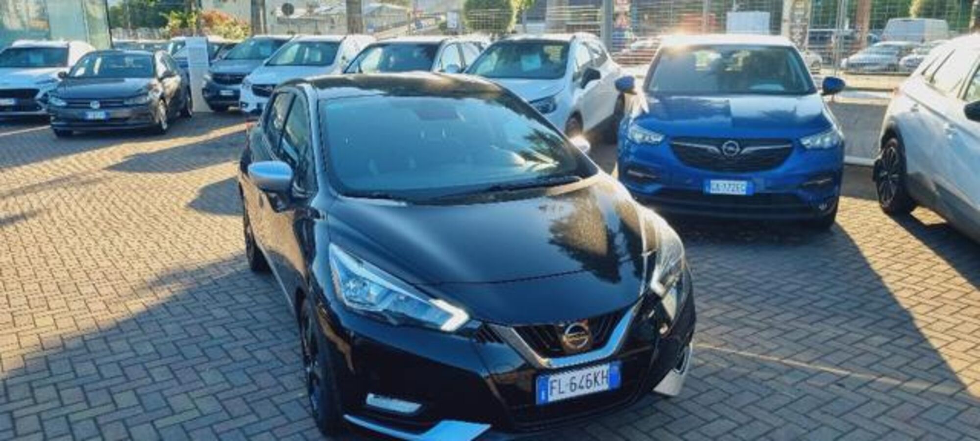 Nissan Micra 1.5 dCi 8V 5 porte N-Connecta  del 2017 usata a Savona