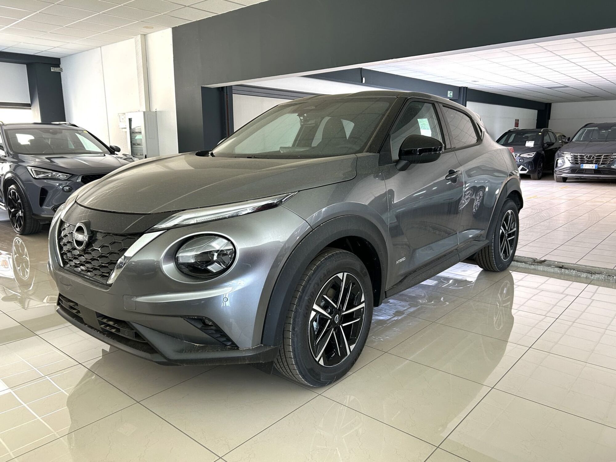 Nissan Juke 1.6 hev N-Connecta nuova a Ferrara