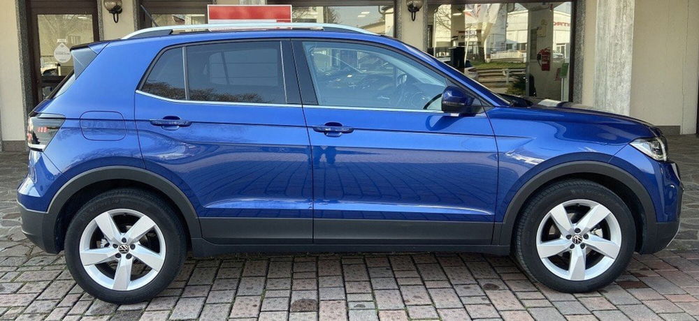 Volkswagen T-Cross usata a Lecco (7)