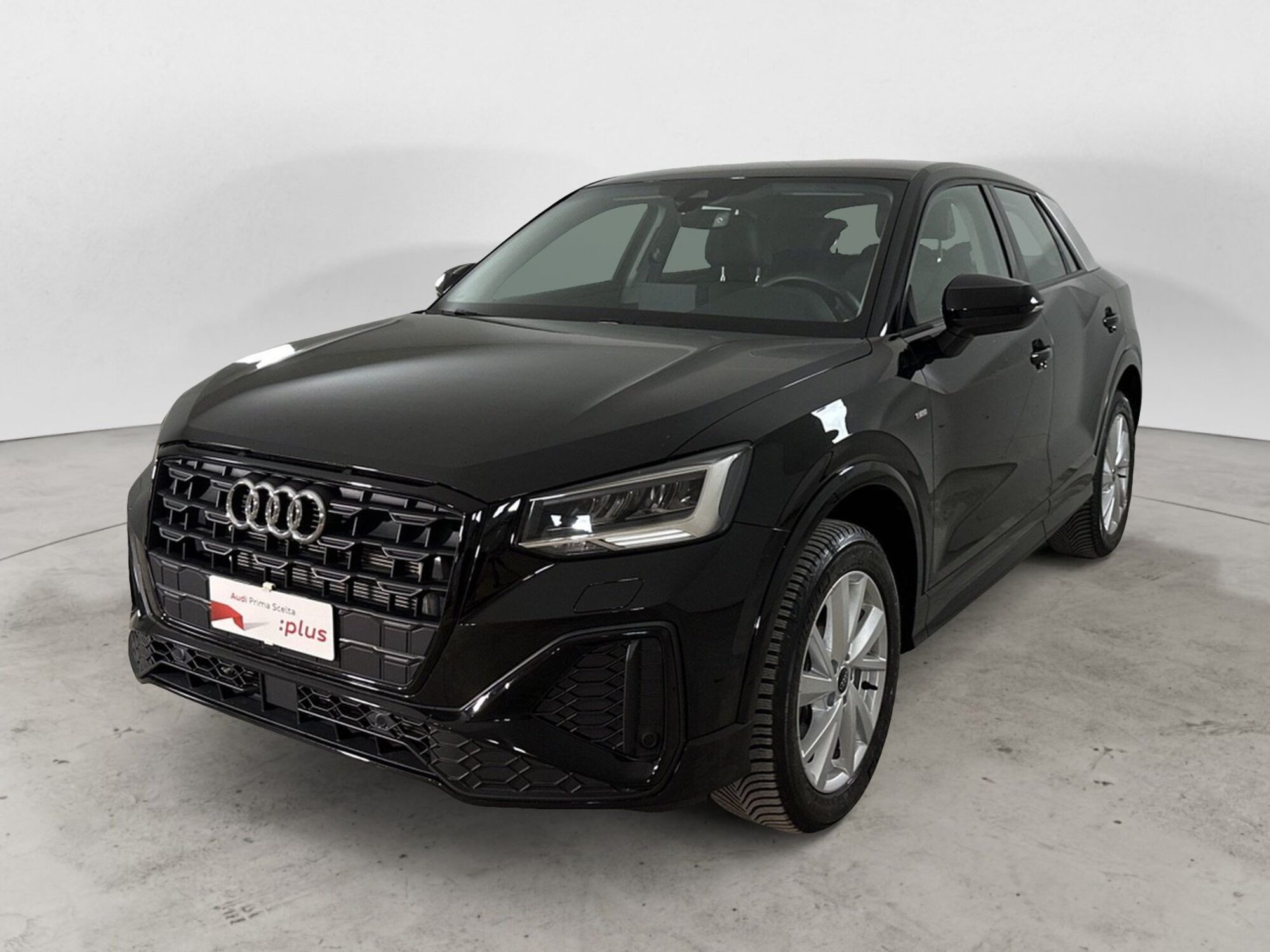 Audi Q2 Q2 30 TDI S tronic S line Edition  del 2023 usata a Nola