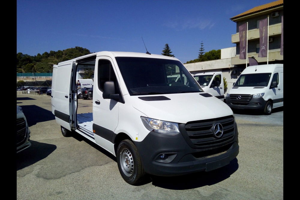 Mercedes-Benz Sprinter nuova a Pescara (6)