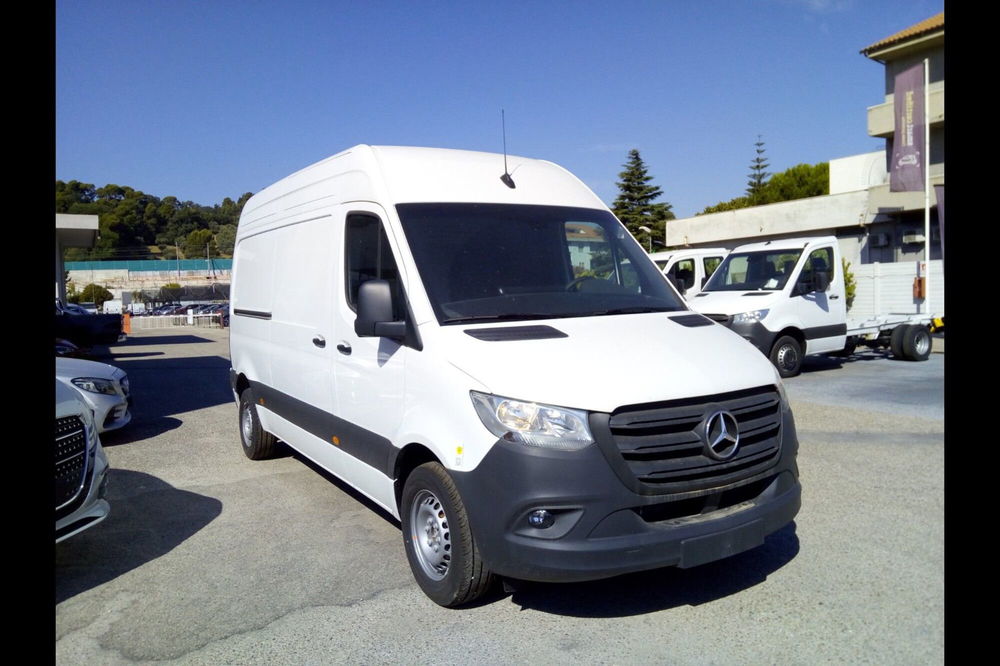 Mercedes-Benz Sprinter nuova a Pescara (2)