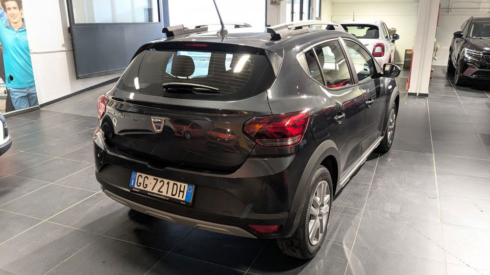 Dacia Sandero usata a Milano (3)