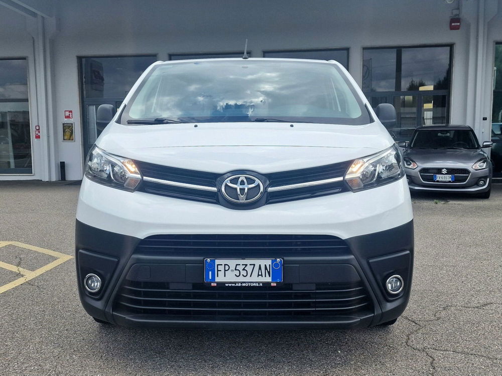 Toyota Proace usata a Varese (2)