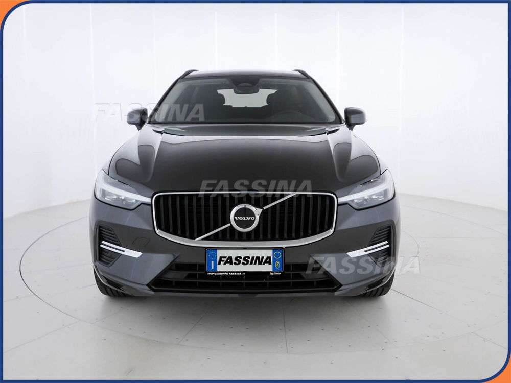 Volvo XC60 usata a Milano (2)