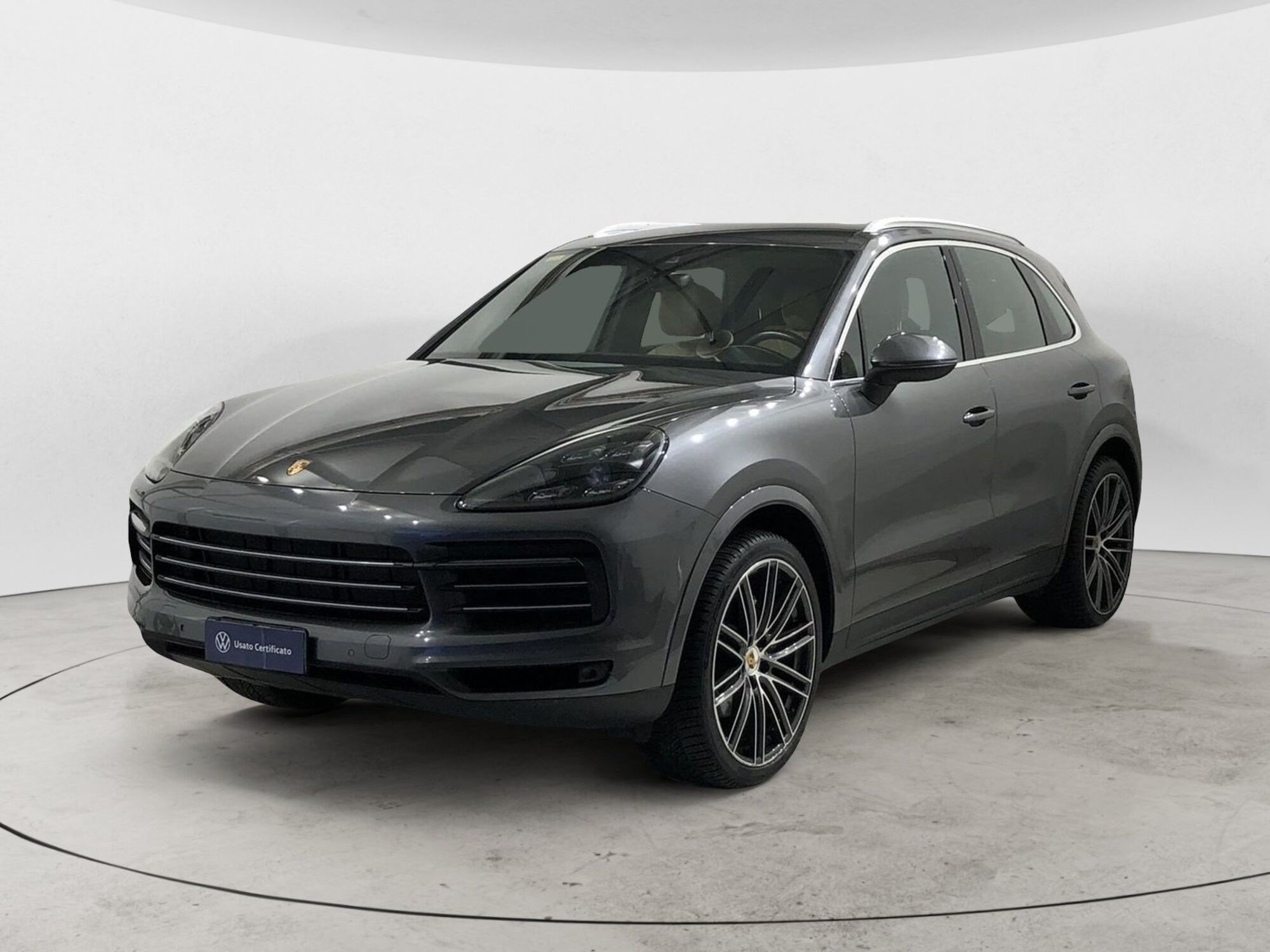 Porsche Cayenne 3.0 V6  del 2019 usata a Massa