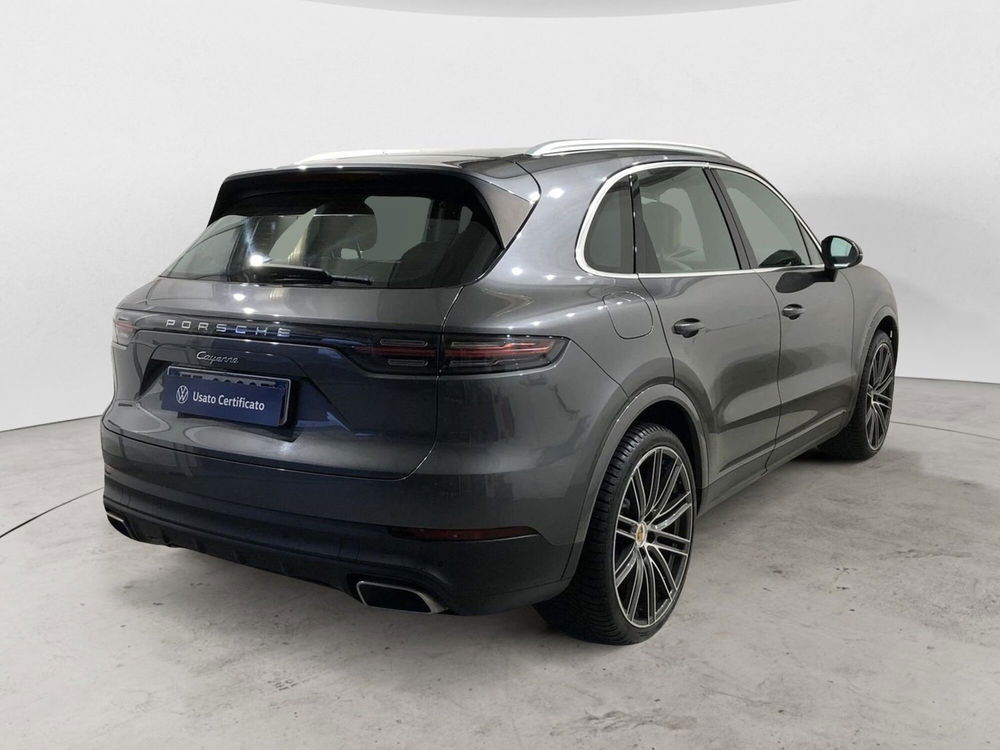 Porsche Cayenne usata a Massa-Carrara (3)